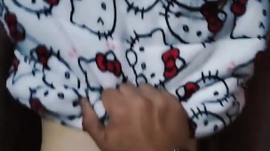 Encontré a mi hijastra en tinder y le di sexo duro de perrito y garganta profunda