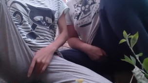 Подружки помастурбировали на улице и дрожали от оргазма - IkaSmokS