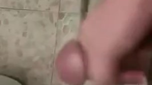 Salsal sa banyo bago maligo sarappp