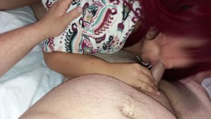 Me Follo a la Esposa gordita de mi mejor amigo y lo graba todo para su marido cornudo