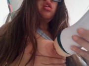 Me caliento con la vagina de juguete de mi hermanastro 11/16