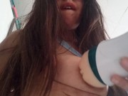 Me caliento con la vagina de juguete de mi hermanastro 12/16