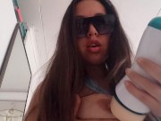 Me caliento con la vagina de juguete de mi hermanastro 13/16