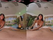 Brunette starlet Ember Snow wants to feel your cumshot deep inside her needy cunt in Virtual Reality 4/16