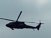 兩架直升機盤旋 16/16