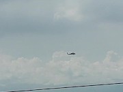 兩架直升機盤旋 9/16