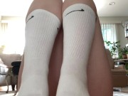 White nike socks 9/16