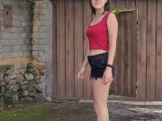 Me follo turistas jugando a ser soltera mientras el trabaja 1/16