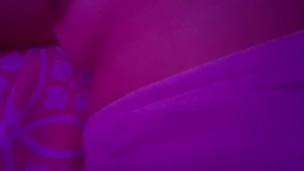 quieres oír mis gemidos? quieres penetrarme?