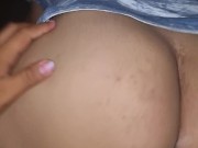 Se monta en mi polla cuando vemos peliculas 10/16