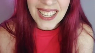 ShyyFxx Humillo a MI EMPLEADO GUSANO y USO DE JUGUETE SEXUAL a su amante!