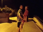 Sesso in spiaggia pubblica (con guardone) 7/16