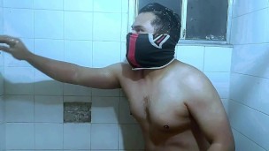 Me baño y les platico de las mujeres que cambiaron mi vida