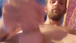 Come jerkoff with me