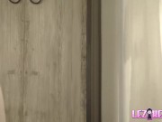 Sexy lesbian hotties lick, finger and scissor each other 3/16