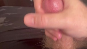 Jerk off and cum at my desk
