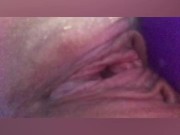 Me masturbando até gozar com meus brinquedos, buceta molhada escorrendo e orgasmo intenso 11/16