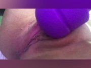 Me masturbando até gozar com meus brinquedos, buceta molhada escorrendo e orgasmo intenso 6/16