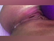Me masturbando até gozar com meus brinquedos, buceta molhada escorrendo e orgasmo intenso 9/16