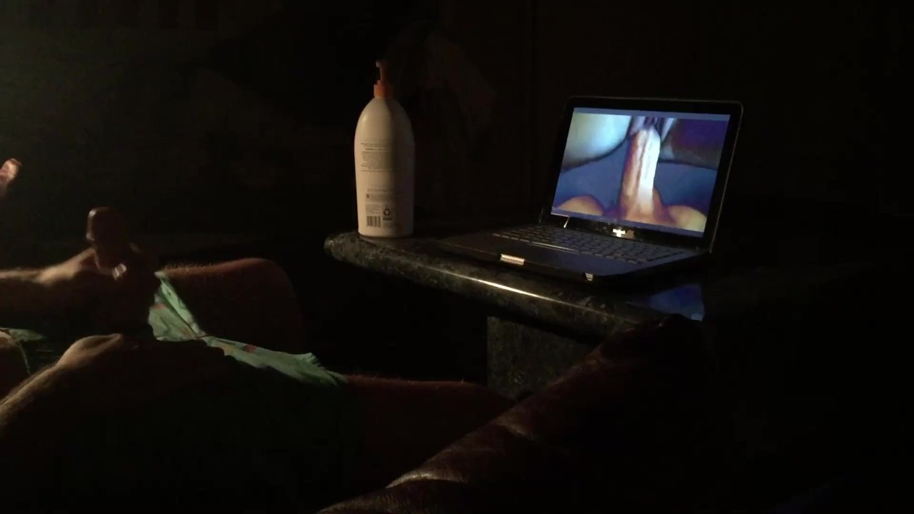 Caught masturbating - Free Sex Video - RedTube