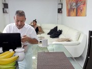 I fill my stepmother's face with cum, this bitch loves that I eat her pussy 1/16