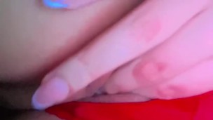 Mi novia se toca pensando en mi verga