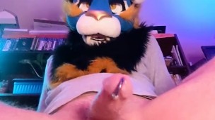 From penetration to handsfree orgasm in under a minute!