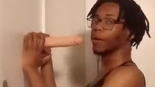 Satisfying my oral fixation (sucking sounds and ass part 2)