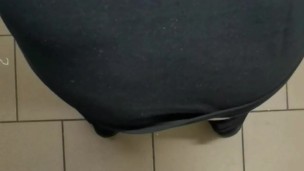 I'm playing with my buttplug at work
