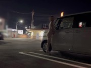 「野外３P」若い男性に野外露出中に見つかり触られ生挿入され最後は口内射精🥰そのまま彼氏と2人に連続でイカされガクガクにされた巨乳熟女💋彼氏の精子も顔に大量顔射され2人分の精子を💕　日本人/無修正 2/16