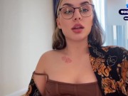 Hot brunette shows how to suck cock and gets a cum shot on her face 1/16