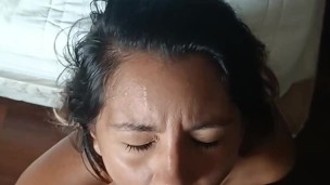I fuck my boyfriend's friend at his house and he cums on my face - Tatty Rios