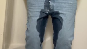 Chubby guy wets his pants