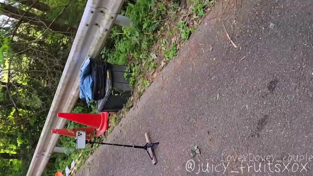 Outdoor with a tall beauty who doesn't care about hiding even if she's wearing a camouflage cosplay. - Free Sex Video - RedTube