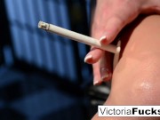 Victoria shows off her great ass 4/16