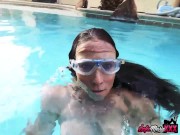 Kinky MILF Solo Masturbates With Dildo 12/16