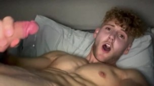 British Stud DominantAlex182 Busts a Load