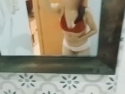 Sinulit ne Small Babe magfinger sa Shower Room kasi wala si Friend 2/16