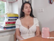 Ersties - Olivia E heißes Dildo-Doppel-Penetrationsvergnügen 4/16