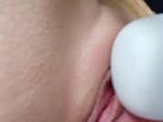 Depois de uma chamada de video peguei meu brinquedinho e gozei gostoso 10/16