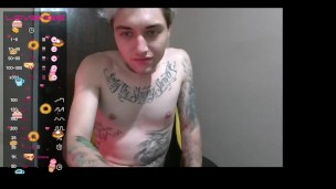 mesmo apos eu gozar continua ereto