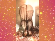 Booty bouncing in a garter belt and stockings 6/16