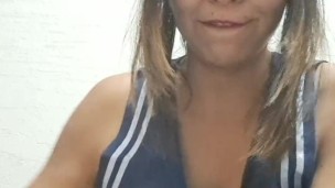 Jarochita marinera no se conforma con solo un vibrador