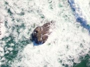 Alice picked the wrong hole? 7/16