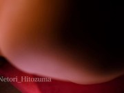 【人妻×NTR】 出張中と聞いていた奥さんとガチセックス中に旦那が帰宅、、緊張感しながら暗闇で奥さんを寝取り続ける 薄モザイク - Screenshot 2 of 16 - Cum