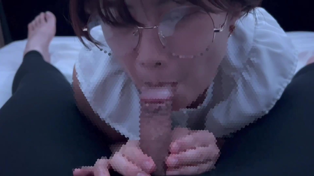 奥まで咥えさせられて「おちんぽ大好き♡」ごっくんしちゃうMのメガネ女子 cum in mouth gokkun - Kostenloses Sex-Video - RedTube