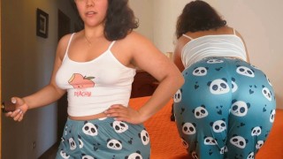 Madrasta repreende enteado e pede massagem para aliviar estresse ...