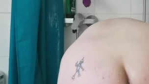 Anal dildo in the shower to relax my manhole after a workout