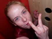 GloryHole Battle! Wer holt sich mehr Sahne aus den Schläuchen! 5/16