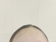 JULIE OLIVER - Explorando Novas Sensações no Banho 1/16